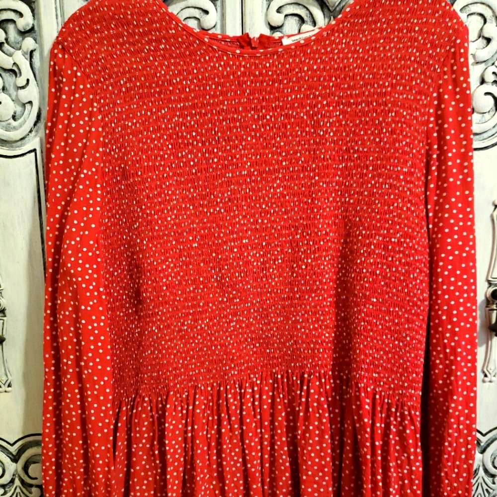 Red polka dot stretchy peplum top